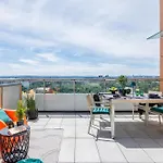 Emihouse Riverside Premium Apartments & Free Parking