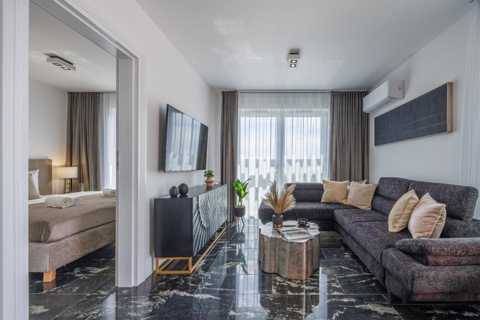 Apartament Emihouse Riverside Premium & Free Parking