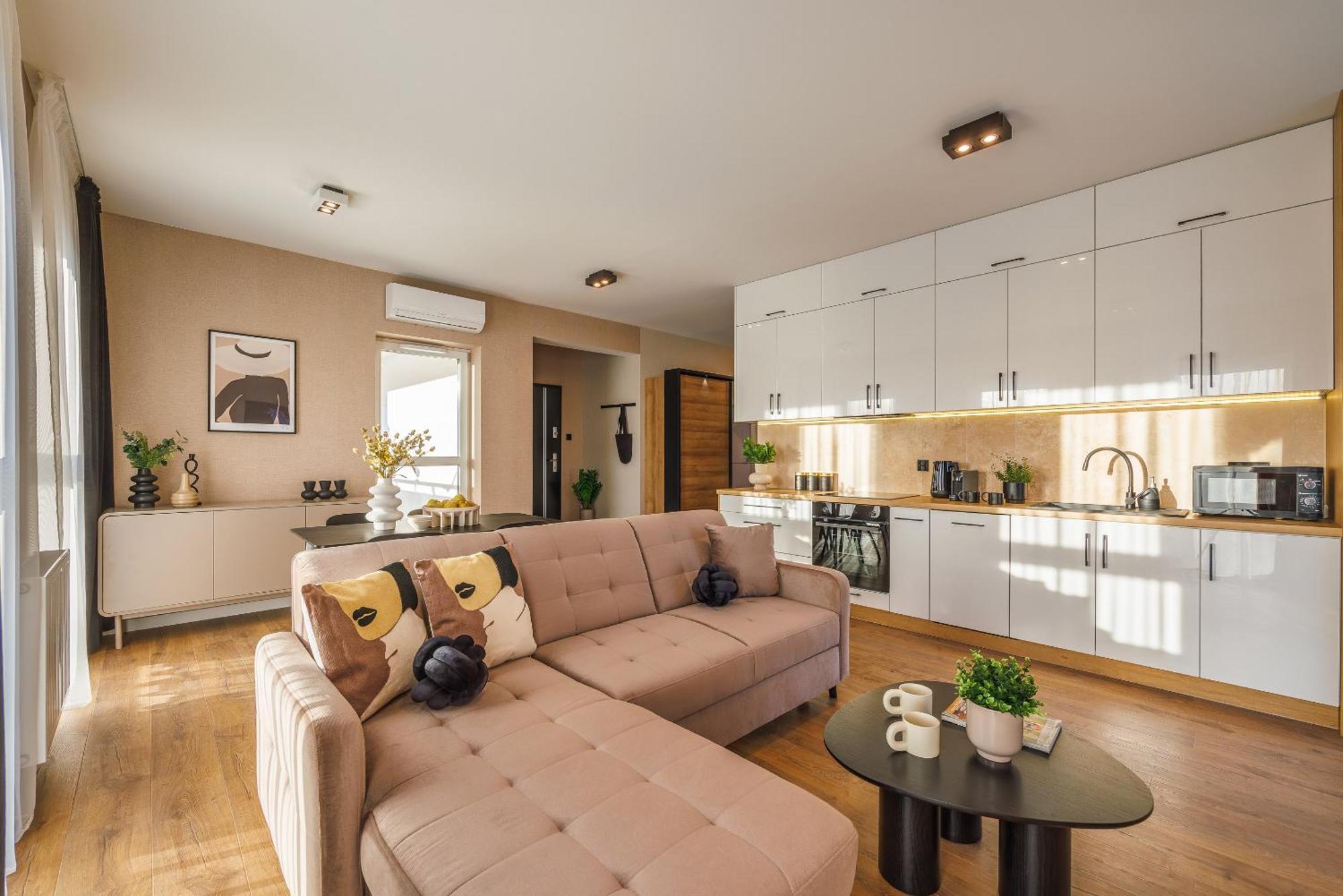 Emihouse Riverside Premium & Free Parking Apartament *